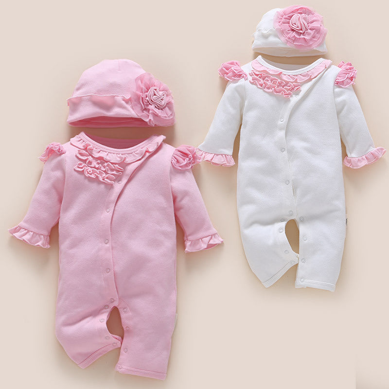 One-year-old baby wears newborn baby clothing romper jumpsuit
